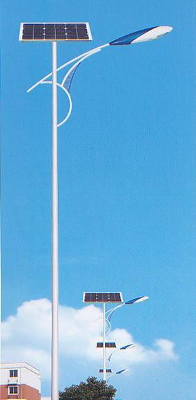 太陽(yáng)能路燈選購(gòu)需要對(duì)比什么